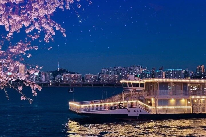 Tour Korea, Paket Wisata Korea, Han River Cruise, Nami Island, Seoul, Gyeongbokgung, Asiana Airlines, Paket Murah Korea
