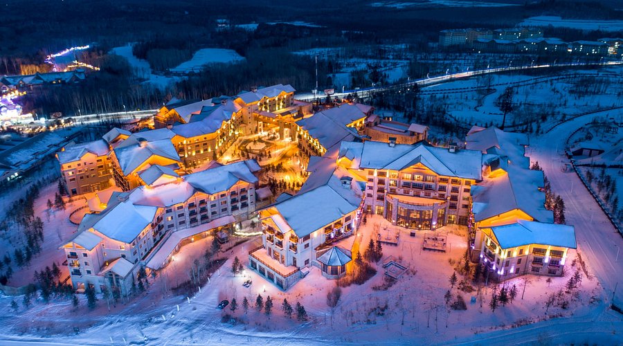 tour harbin 2026, paket wisata harbin, ice and snow world, snowtown china, volga manor, liburan musim dingin china