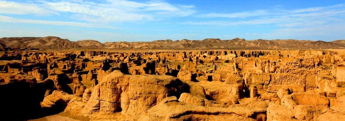 Paket Tour Murah Tiongkok Xinjiang & Zhangye Rainbow Mountain, Danau Crescent, Urumqi dan Turpan